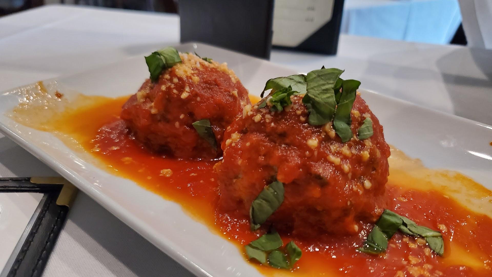Acquaviva Restaurant and Bar